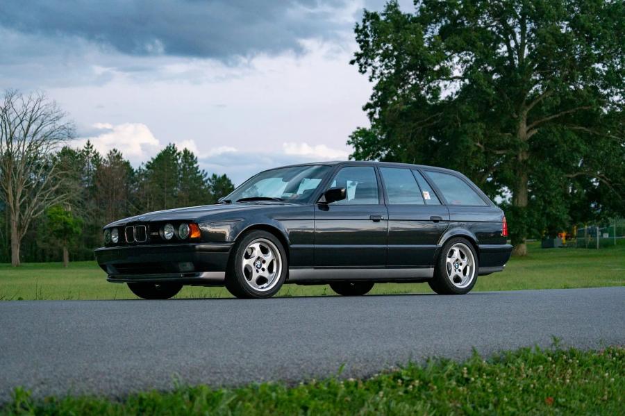  BMW M5 Touring (E34) 1992 года  (EU) (фото 33 из 94)